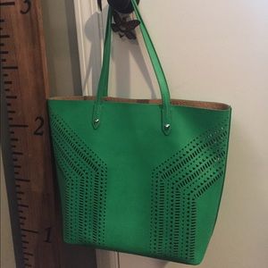 Stella & Dot Fillmore Tote